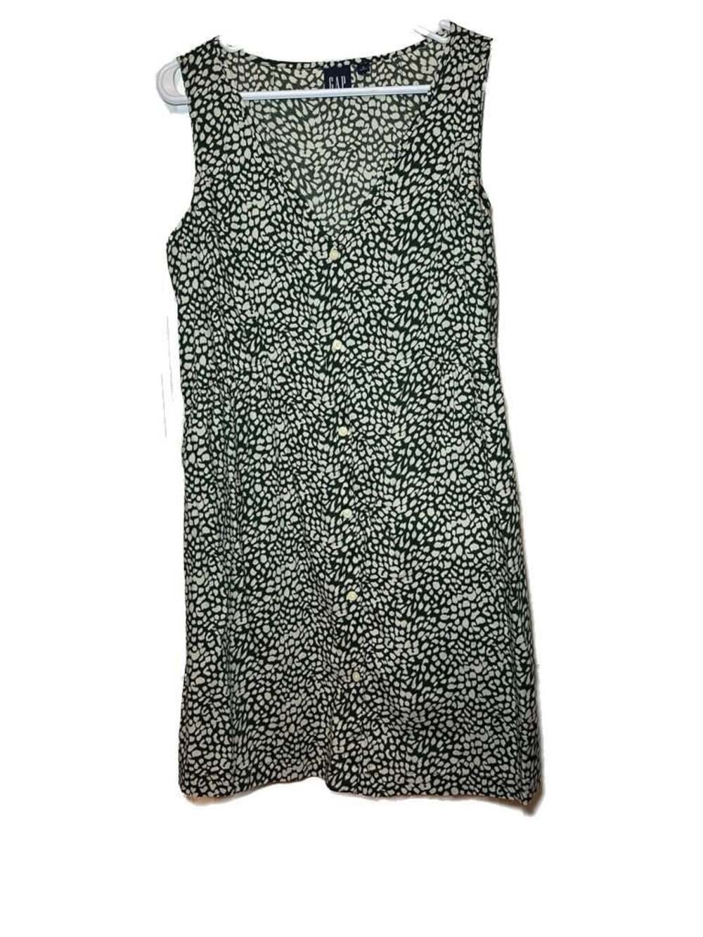 GAP Women's Green and White Leopard Print Sleeveless V-Neck Button-Front Mini Dr